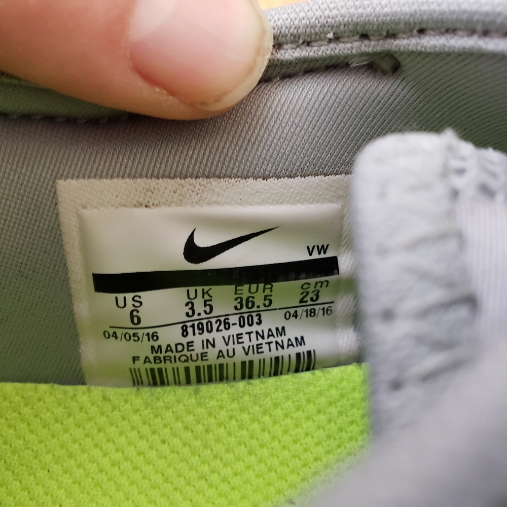 Nike Flex Supreme TR 4 HP Women's Training Sneaker - Picture 8 of 8